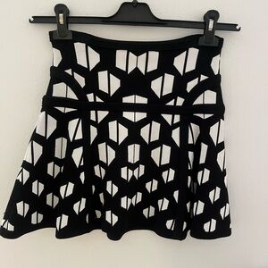 DVF black and white skirt